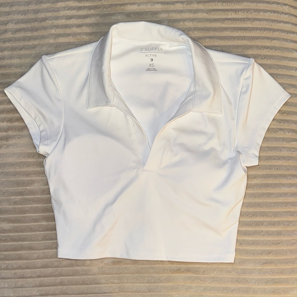 Z Supply Women's White collared crop top. Athletic material. New w/o tags